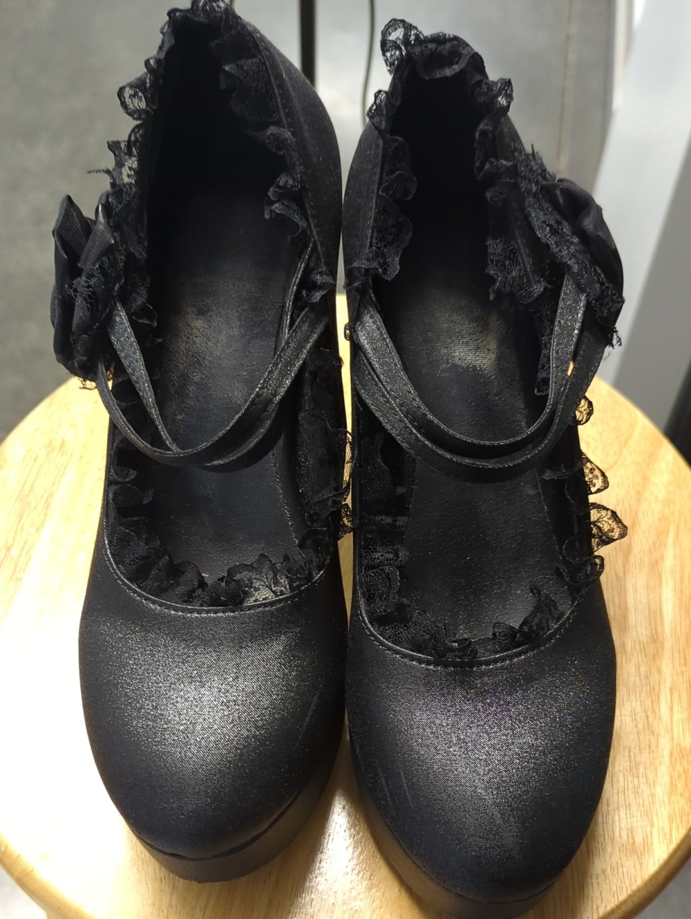 Women's Black Lace-Trim Mary Jane Heels